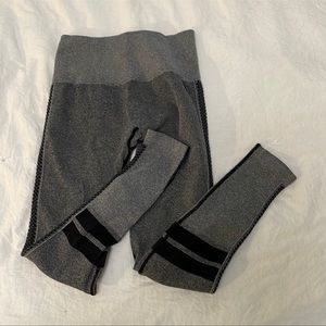 Bombshell seamless leggings. Never worn. Still have pouch! Size is M/L.